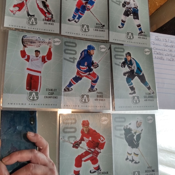 Hockey cards, yg's and jerseys and more - Picture 11 of 16